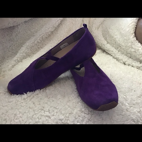 purple hush puppies